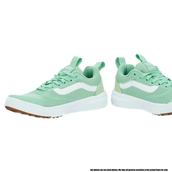 VANS UltraRange RapidWeld Women's Low Top Sneakers - Picture 3 of 7